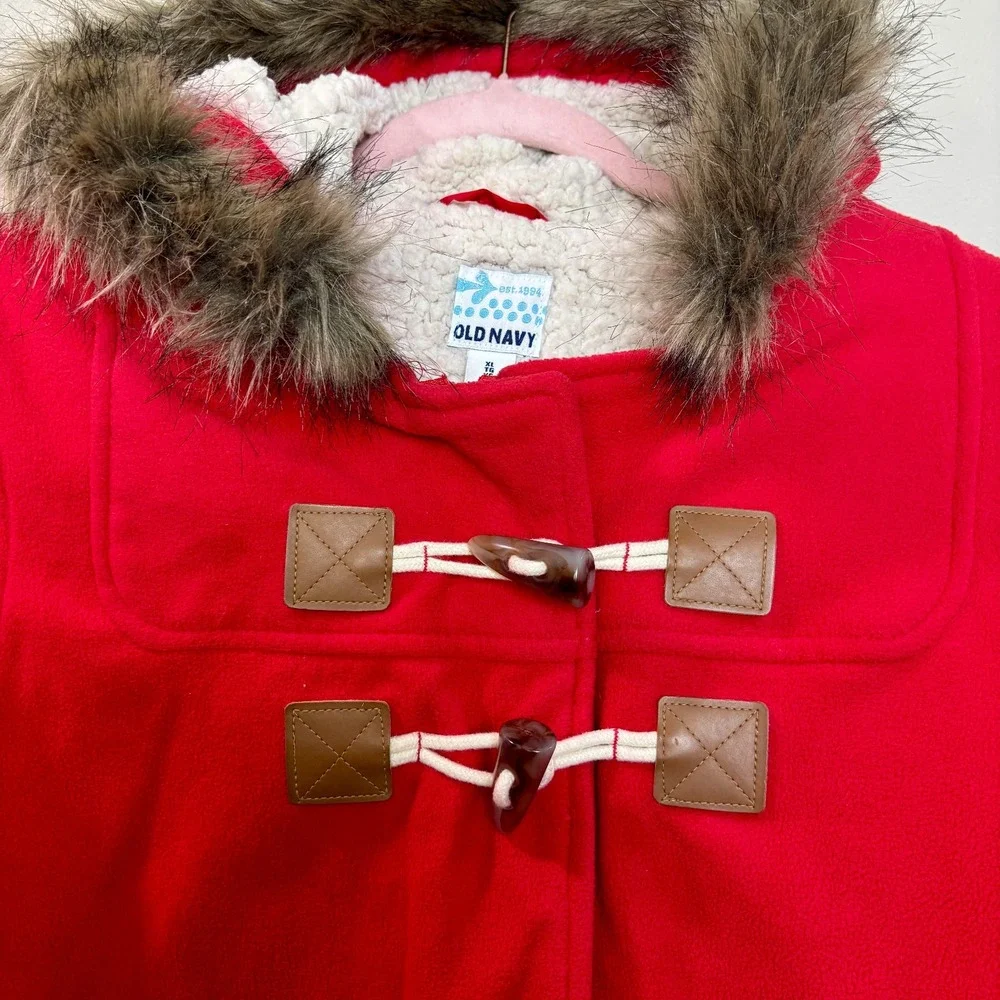 Girls Red Old Navy Hoodie (faux‎ fur trim) Jacket  XL 14 Zip &Toggle buttons